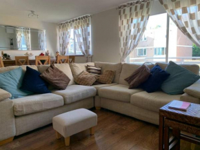 Spacious 2 Bed Elstree Borehamwood Hertfordshire